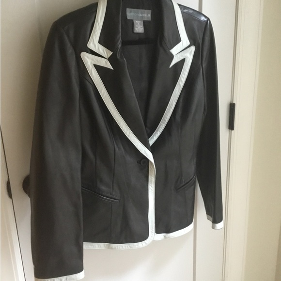 Chic Black Blazer with White Trim - Picture 1 of 7